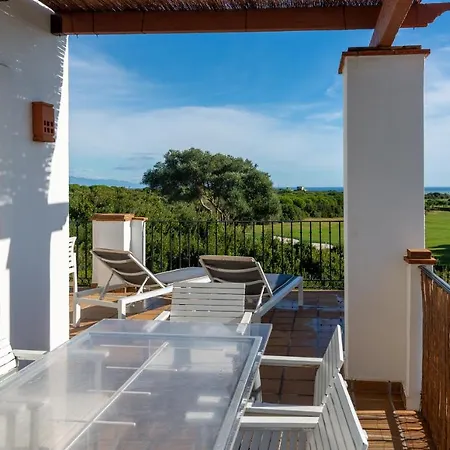 Apartment 2113-Beautiful 2 Beds Apt With Seaview *
