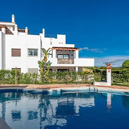 2113-Beautiful 2 Beds Apt With Seaview *